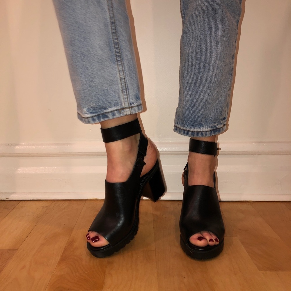 Zara black heels